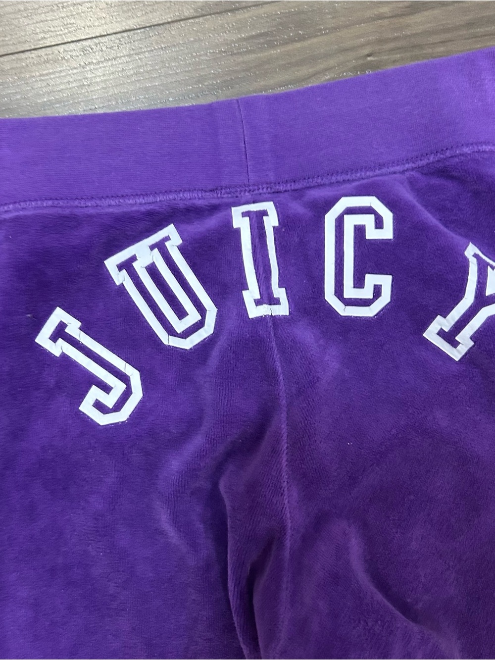 Juicy Couture Purple Velour Wide-Leg  Pants With Butt Print Logo - Picture 3 of 7